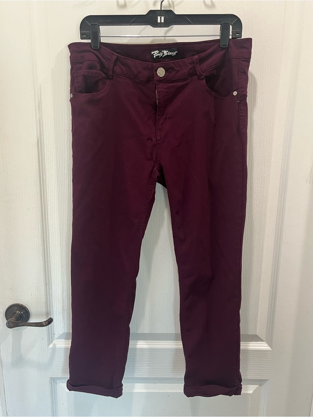 Paris Blues Juniors Women's Burgundy Slim Jeans stretch 17